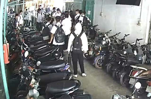 Nam-sinh-lop-11-bi-hanh-hung-3