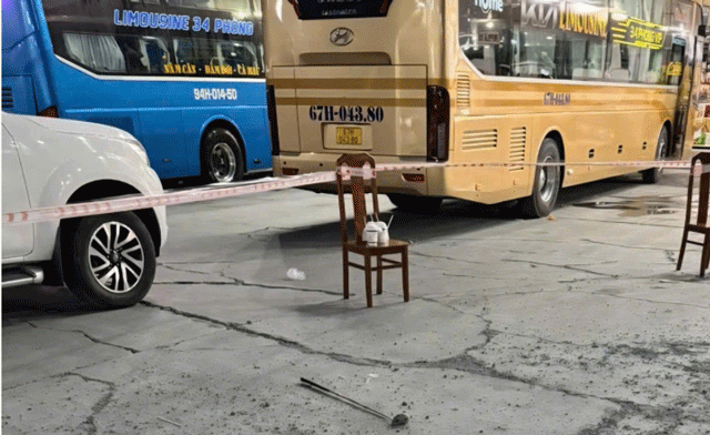 An-mang-o-khu-vuc-dung-nghi-xe-khach-2