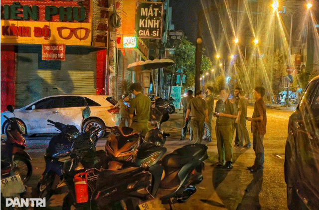 Chay-quan-com-2-nguoi-tu-vong-3