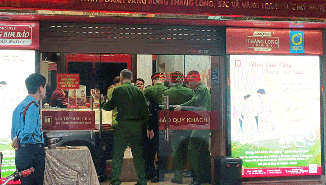 Khach-hang-chua-nhan-duoc-tien-ban-2-7-cay-vang-3