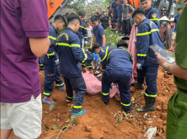 Xe-tai-cho-dat-lat-5