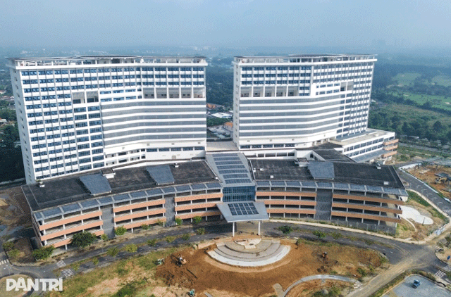 Nguoi-dan-ong-tu-vong-trong-benh-vien-1