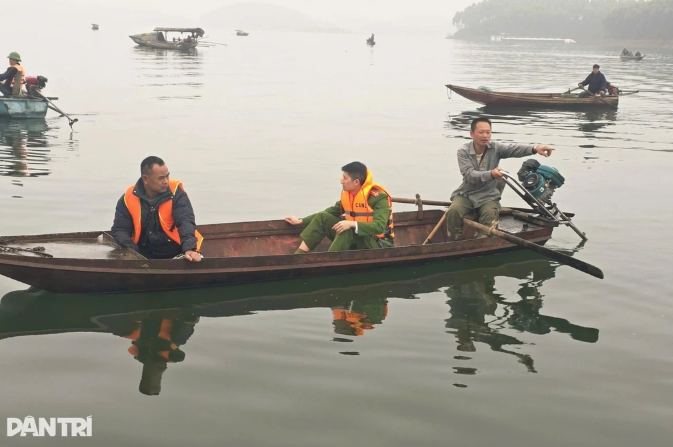 Nguoi-hung-cuu-6-nguoi-vu-chim-tau-1