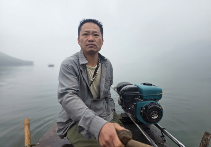 Nguoi-hung-cuu-6-nguoi-vu-chim-tau-2