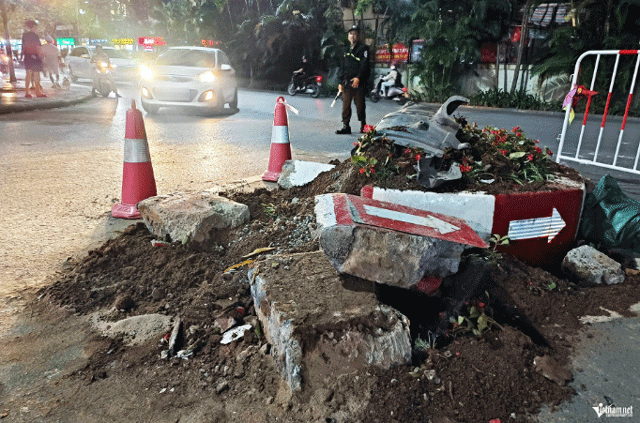 Oto-mercedes-gay-tai-nan-4