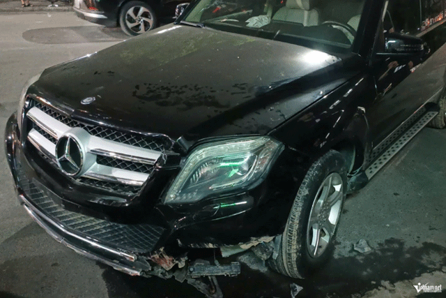 Oto-mercedes-gay-tai-nan-5