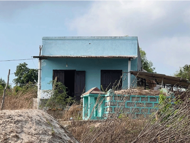 Thi-the-nguoi-dan-ong-ty-vong-truoc-them-nha-1