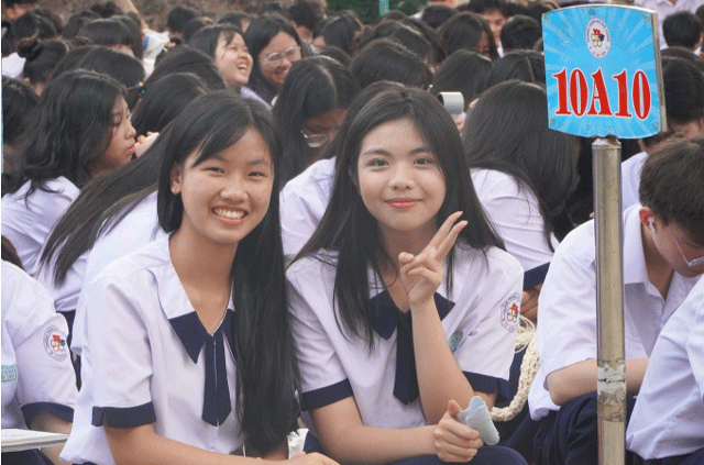 Tuyen-sinh-vao-lop-10-3