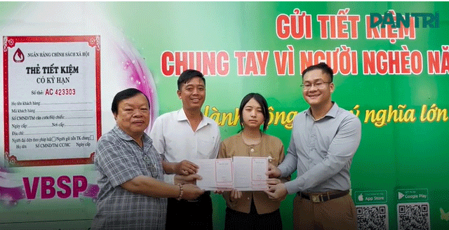 so-tien-be-gai-16-tuoi-nuoi-ba-em-2