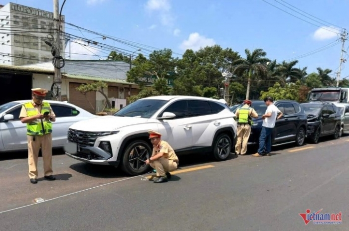 12-oto-va-cham-o-dak-lak-1