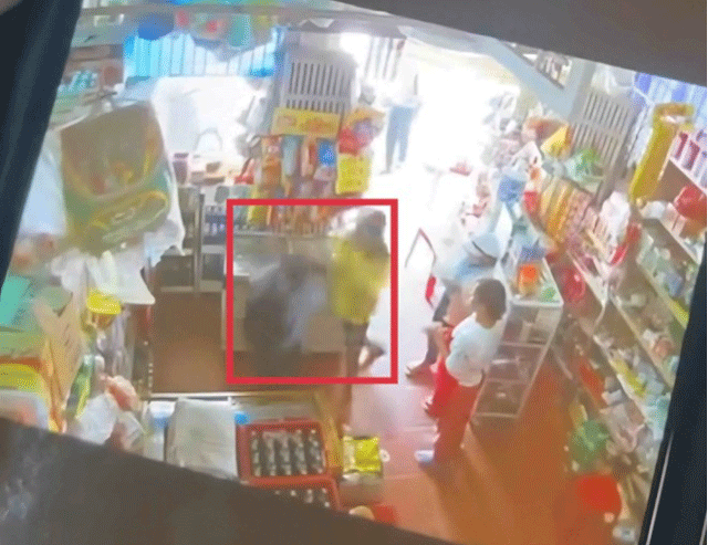 Hoc-sinh-lop-7-bi-chu-quan-tap-hoa-danh-1