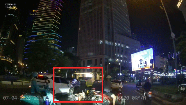 Tai-xe-cong-danh-hung-hung-2