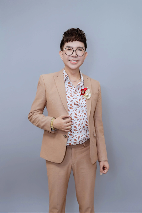 Ca-si-long-nhat-son-ngoc-minh