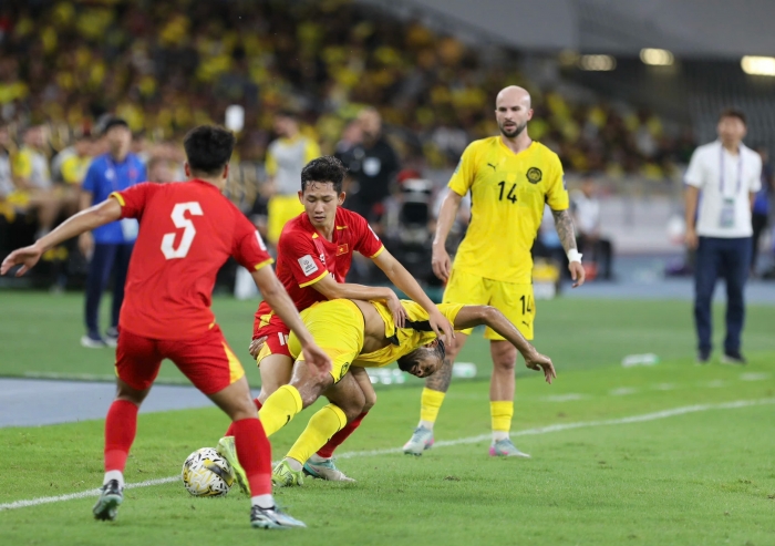 đt viet nam duco xu thang malaysia 3-0