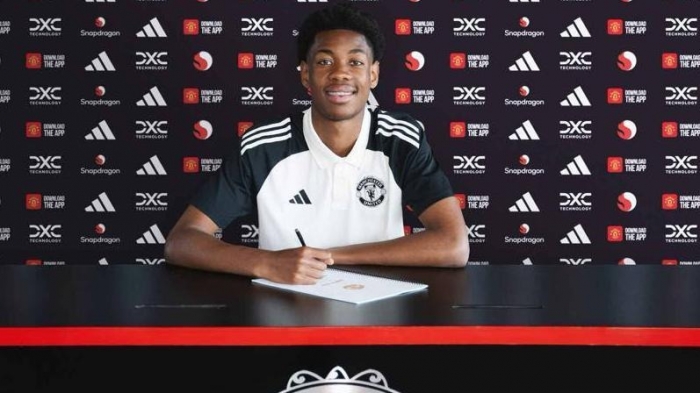 Tin chuyển nhượng trưa 11/7: Man Utd chính thức có tân binh thứ 3; Garnacho ở lại Manchester United?