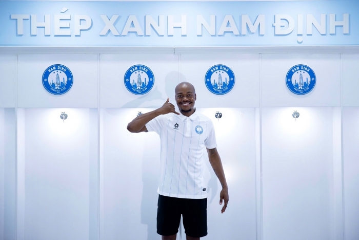 Percy Muzi Tau clb nam dinh