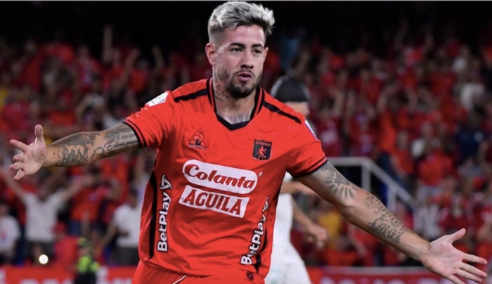 Rodrigo Holgado bi thanh ly hop dong