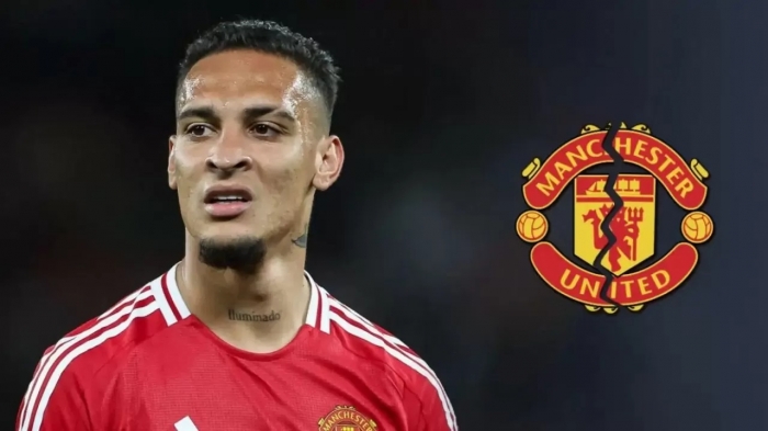 Antony gây sức ép để rời Man United.