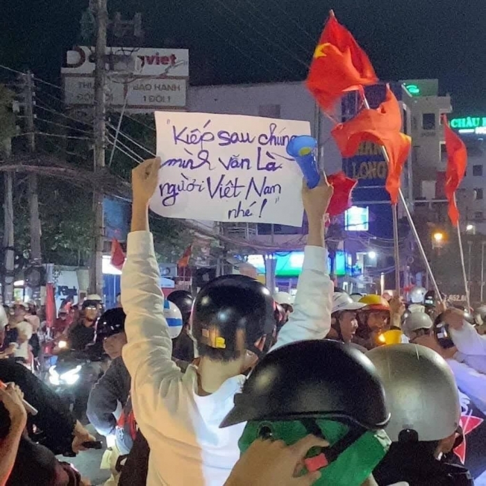 cdv viet nam an mung sau khi u22 viet nam vo dich sea games 33 moi nhat