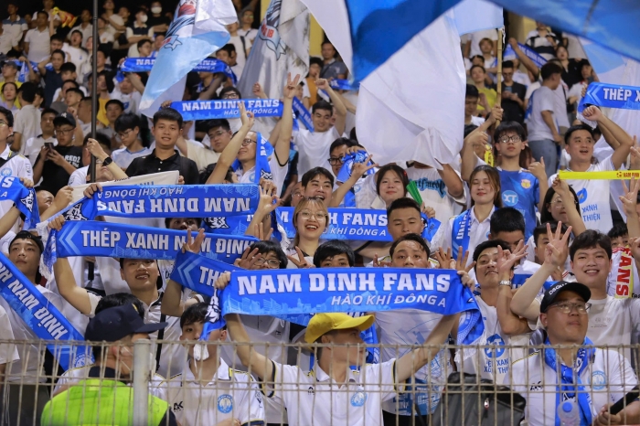 clb nam dinh mien phi ve cho nguoi ham mo