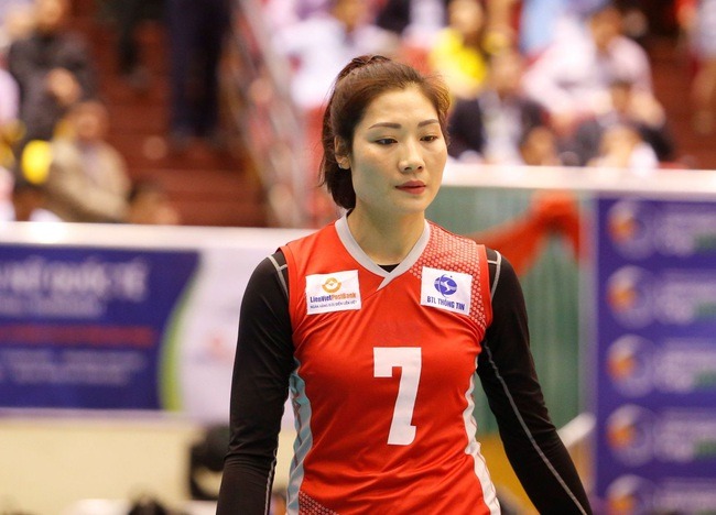hoa khoi bong chuyen pham thi yen 0