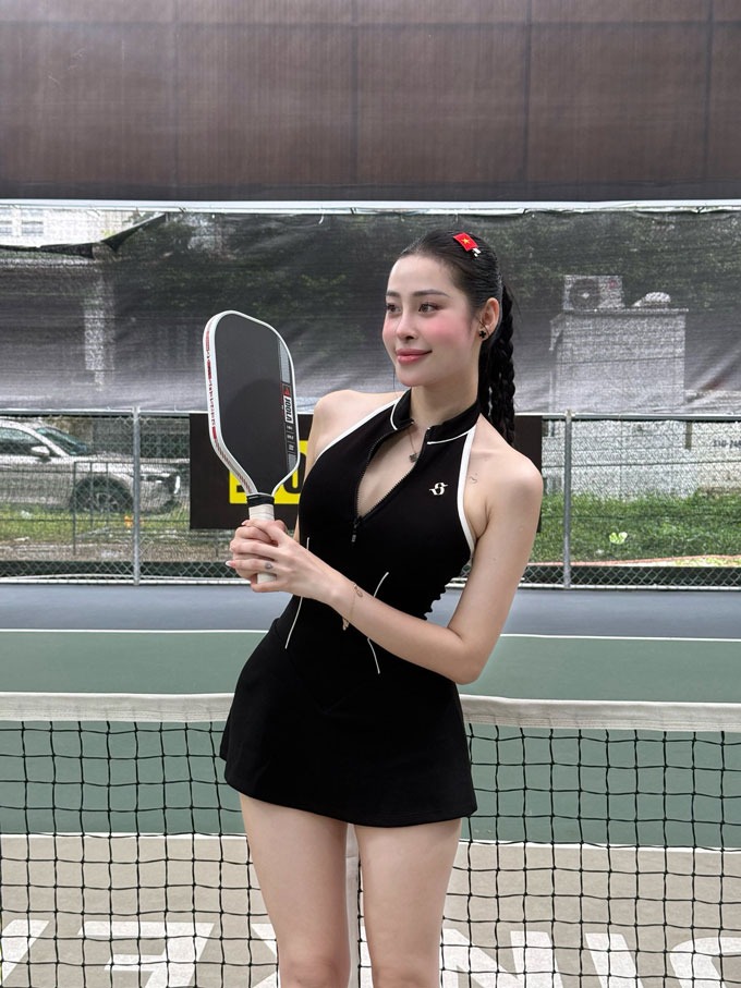 hot girl pickleball hong vy 3