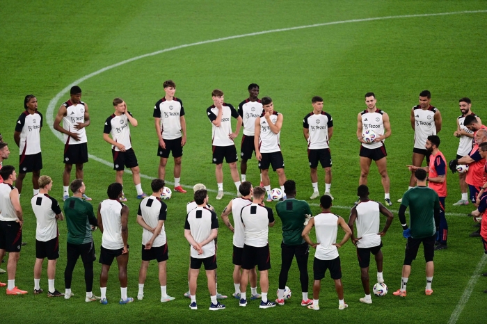 man utd den viet nam