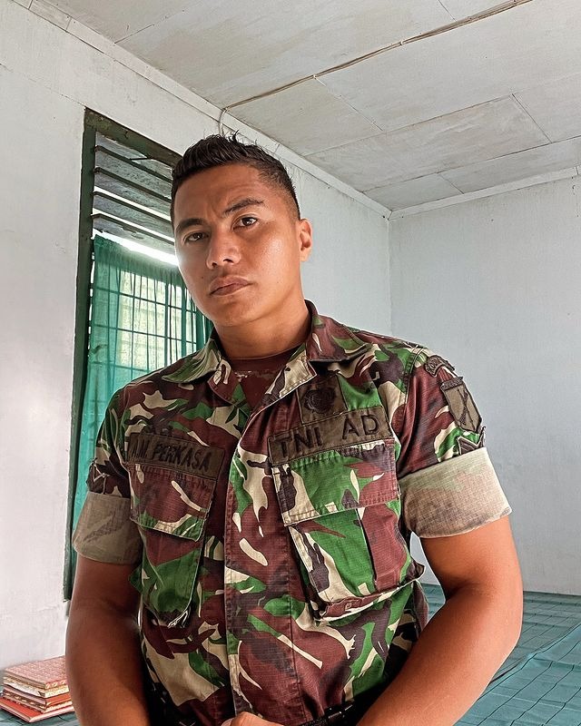 ngoi sao bong chuyen indonesia va gioi tinh nam