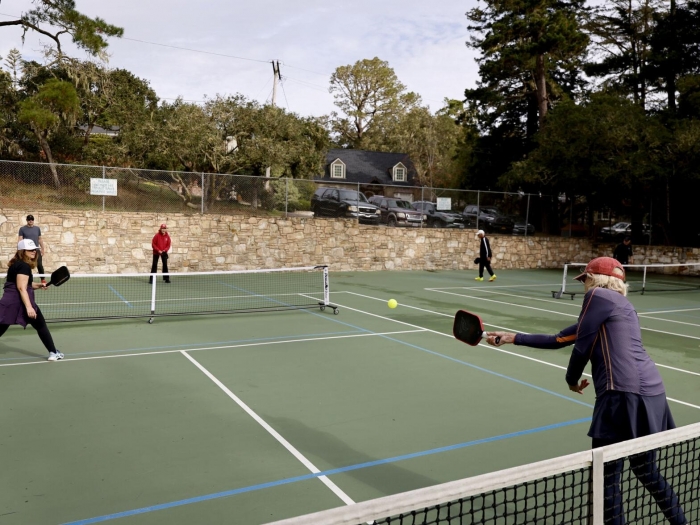 pickleball bi cam vinh vien
