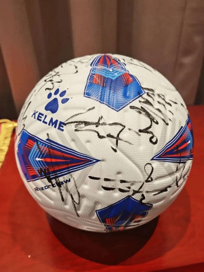 qua bong u23 trung quoc