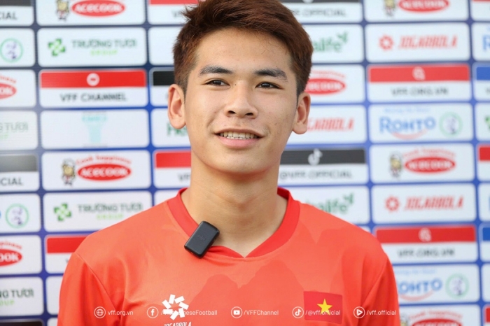 tan binh u22 viet nam