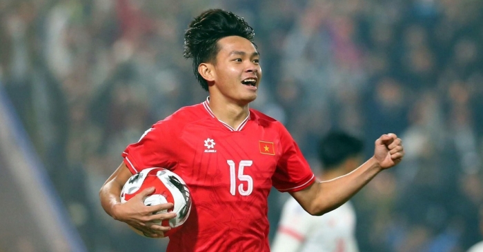 vi hao binh phục chan thuong