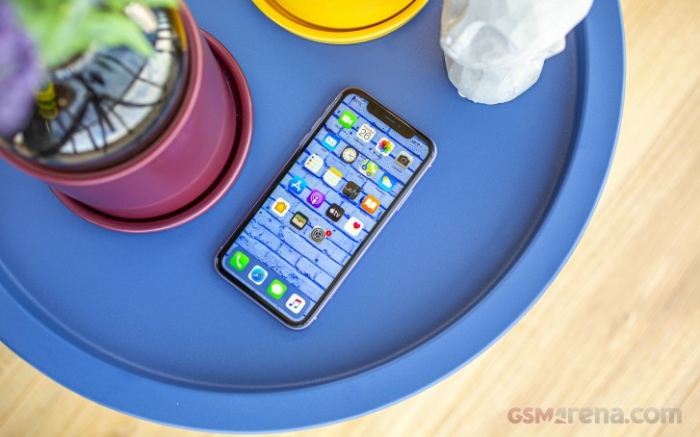Khách Việt 'mê như điếu đổ' khi iPhone 11 giảm mạnh còn dưới 13 triệu, Galaxy S21 FE khó cạnh tranh