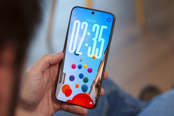 Tin công nghệ tối 10/12: Galaxy A06 giá rẻ, iPhone 15 Pro Max hạ giá, iPhone 17 Pro Max giảm mạnh, OPPO Find N3 Flip hot vivo 9