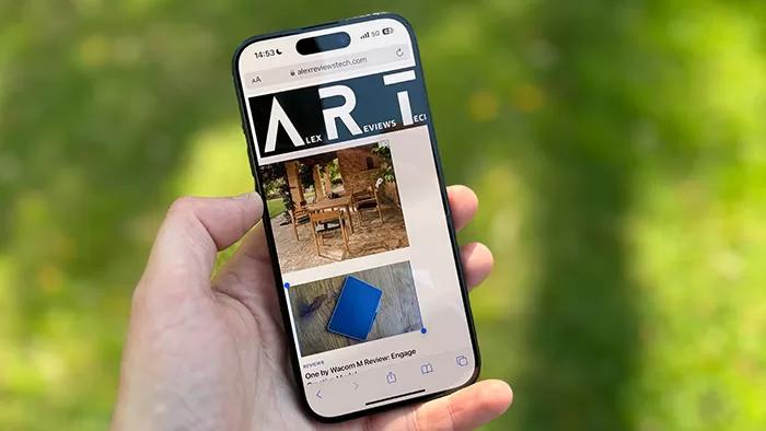 iPhone15Pro_15_700-1-jpg