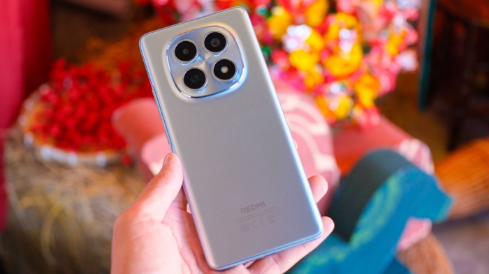 tren-tay-redmi-note-15-5g