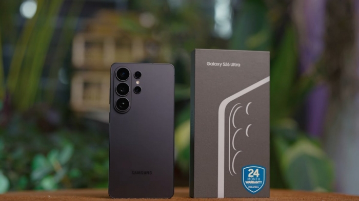 Another-Samsung-Galaxy-S26-Ultra-gets-unboxed-early-in-a-detailed-review