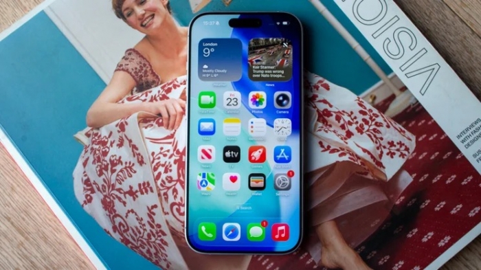 The-Apple-iPhone-17s-home-screen