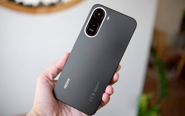 diem-noi-bat-cua-xiaomi-redmi-a7-pro-1