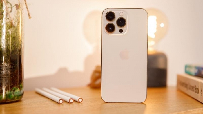 iphone_13_pro_review_2_thumb