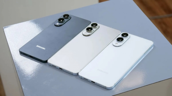 Samsung-Galaxy-S25-Edge-2