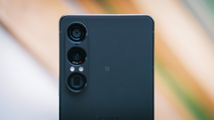 Sony-Xperia-1-VII-camera-bar-bac
