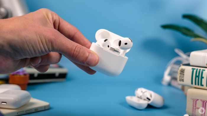 Airpods-headr-scaled
