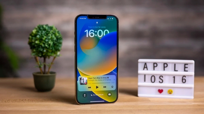 iOS-16-Review