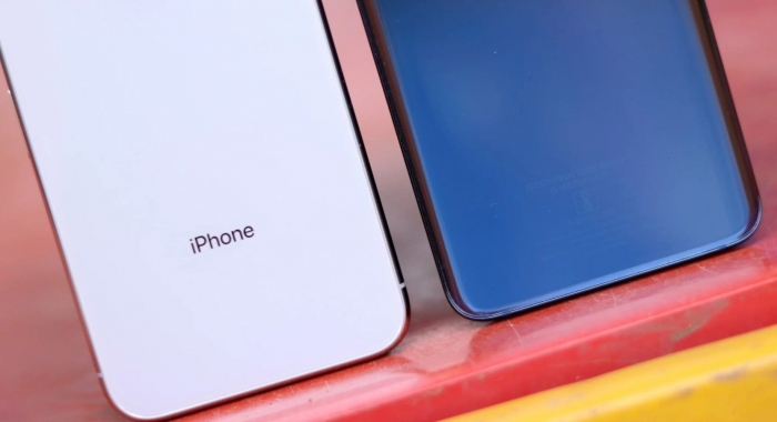 apple-nho-samsung-nang-cap-ram-l