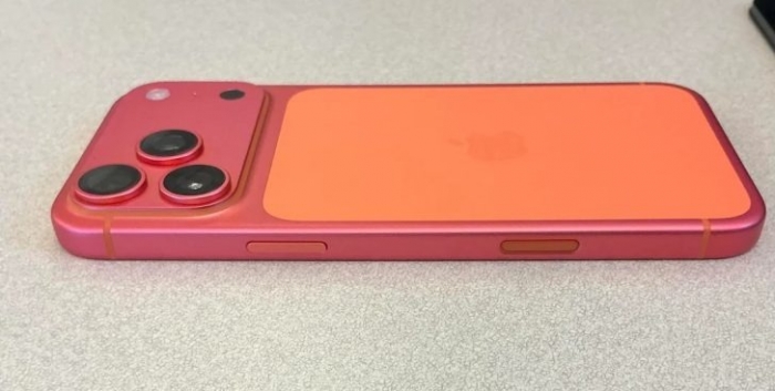 discolored-iphone-17-pro-728x368