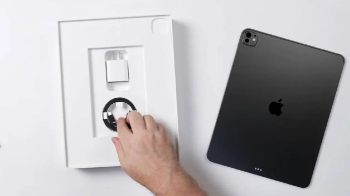 ipad-pro-m5-unboxing-video-17594