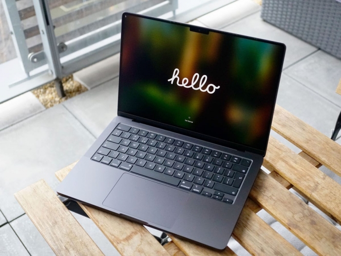 apple-m4-macbook-pro-lead-672b86