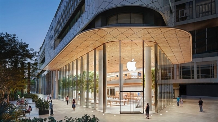 applestore_2-050623-075630-800-r