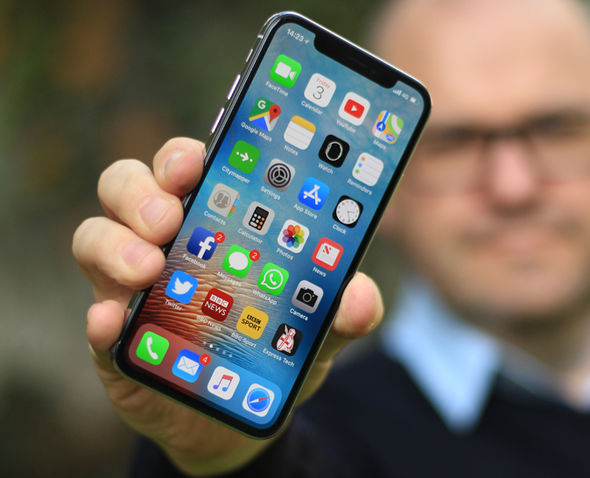 Apple-iPhone-X-review-1119038